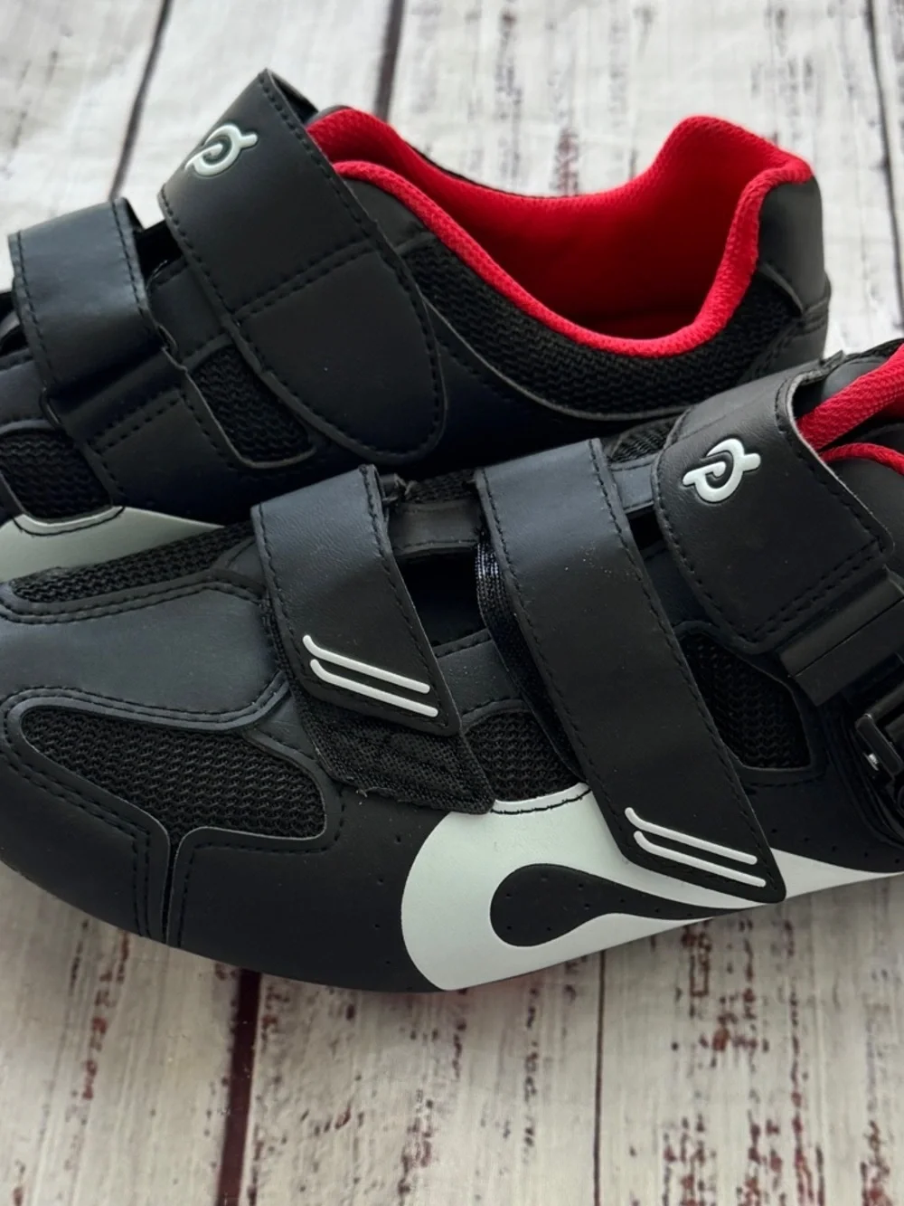Perfect Peloton cycling bike shoes with look delta cleats EU 43 US men's 10